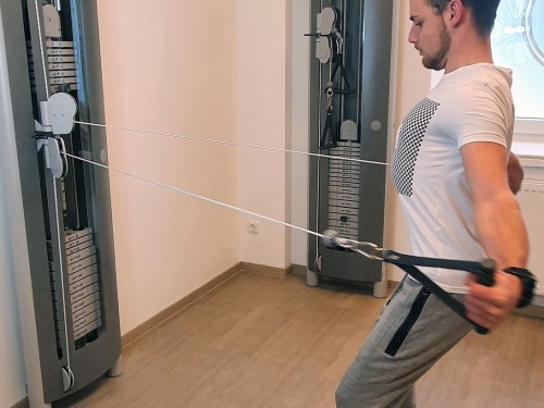 Krankengymnastik am Gerät (KGG)