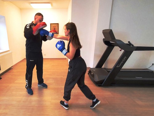 Krankengymnastik am Gerät (KGG)